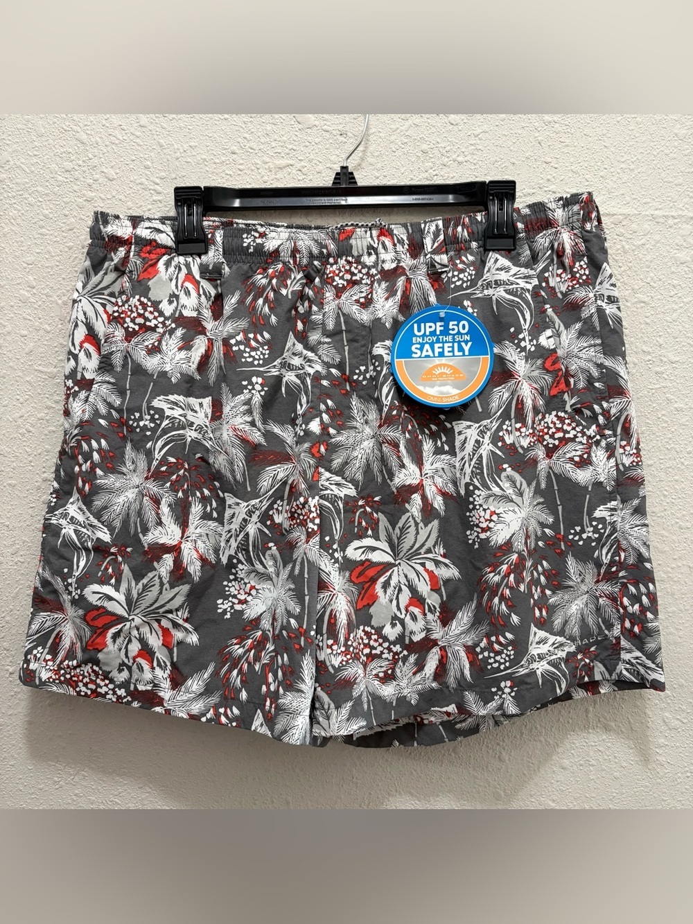 Columbia Super Backcast 6" Water Shorts Tropical Fish Print NWT L